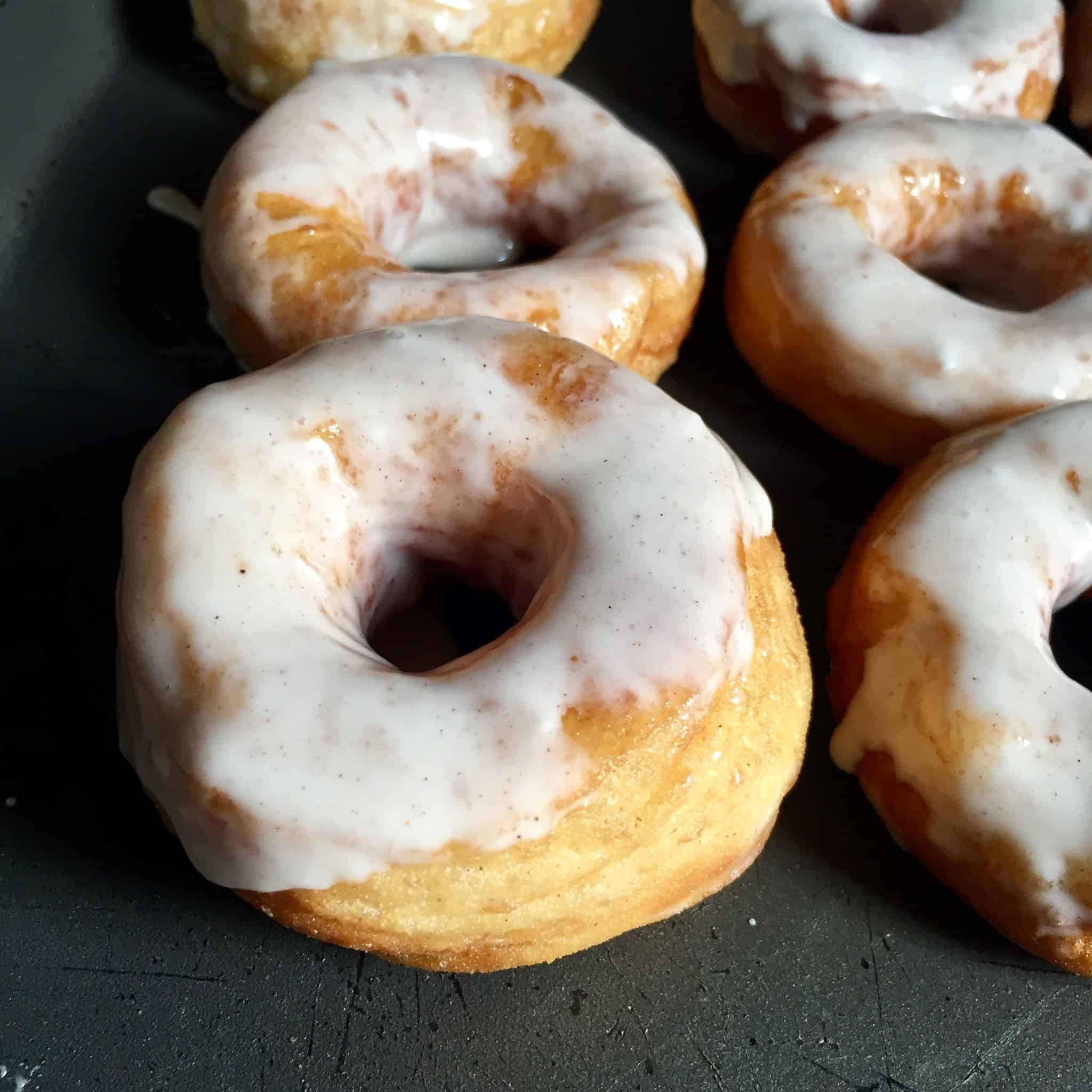 Apple Cider Doughnuts - FlyPeachPie