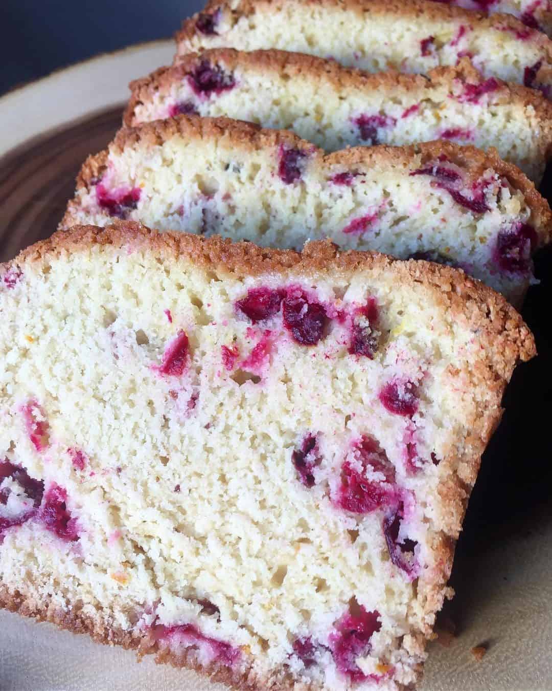 Grandma's Famous Cranberry Bread - FlyPeachPie