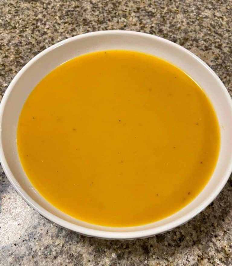 Instant Pot Butternut Squash Soup - FlyPeachPie