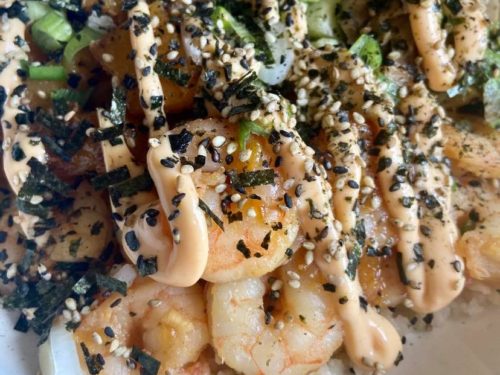 https://www.flypeachpie.com/wp-content/uploads/2021/04/pineapple-shrimp-poke-bowl-4-500x375.jpg